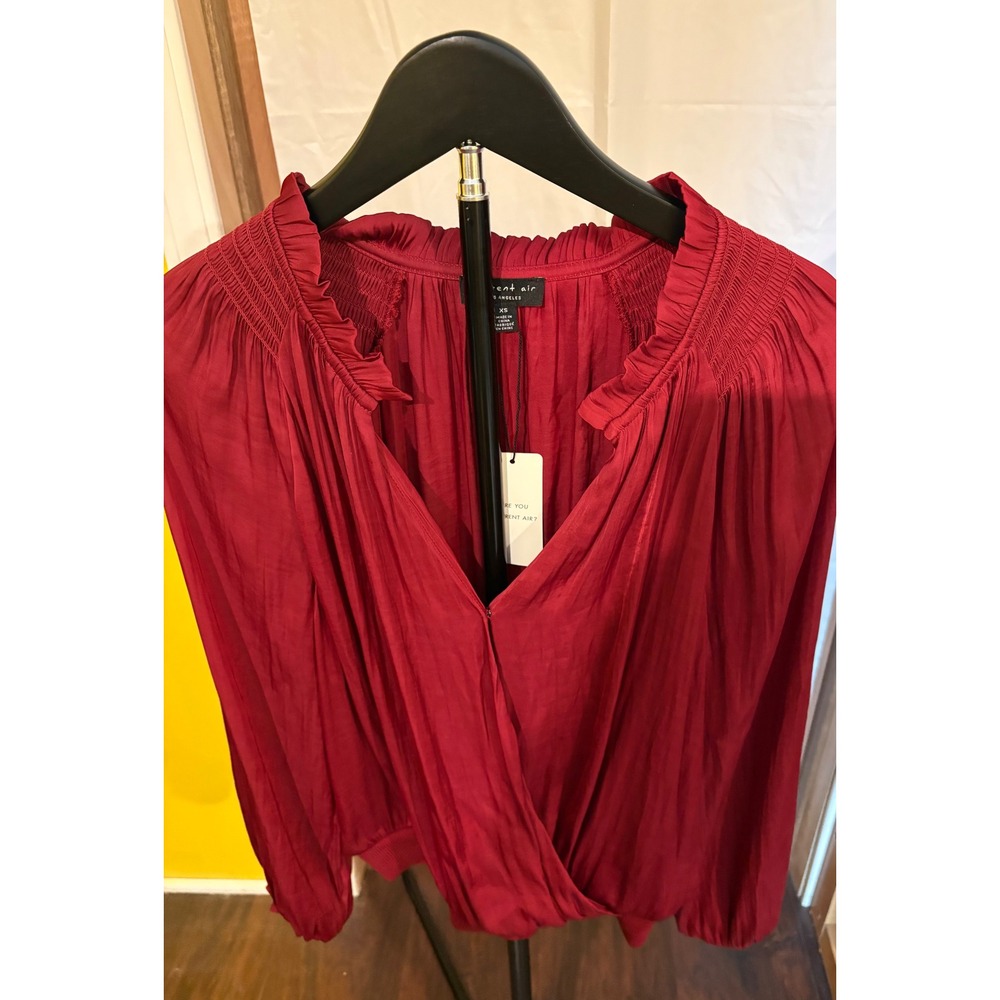 Current Air Los Angeles Red Satin Pleated Ruffle Blouse Top Size XS NWT Boho